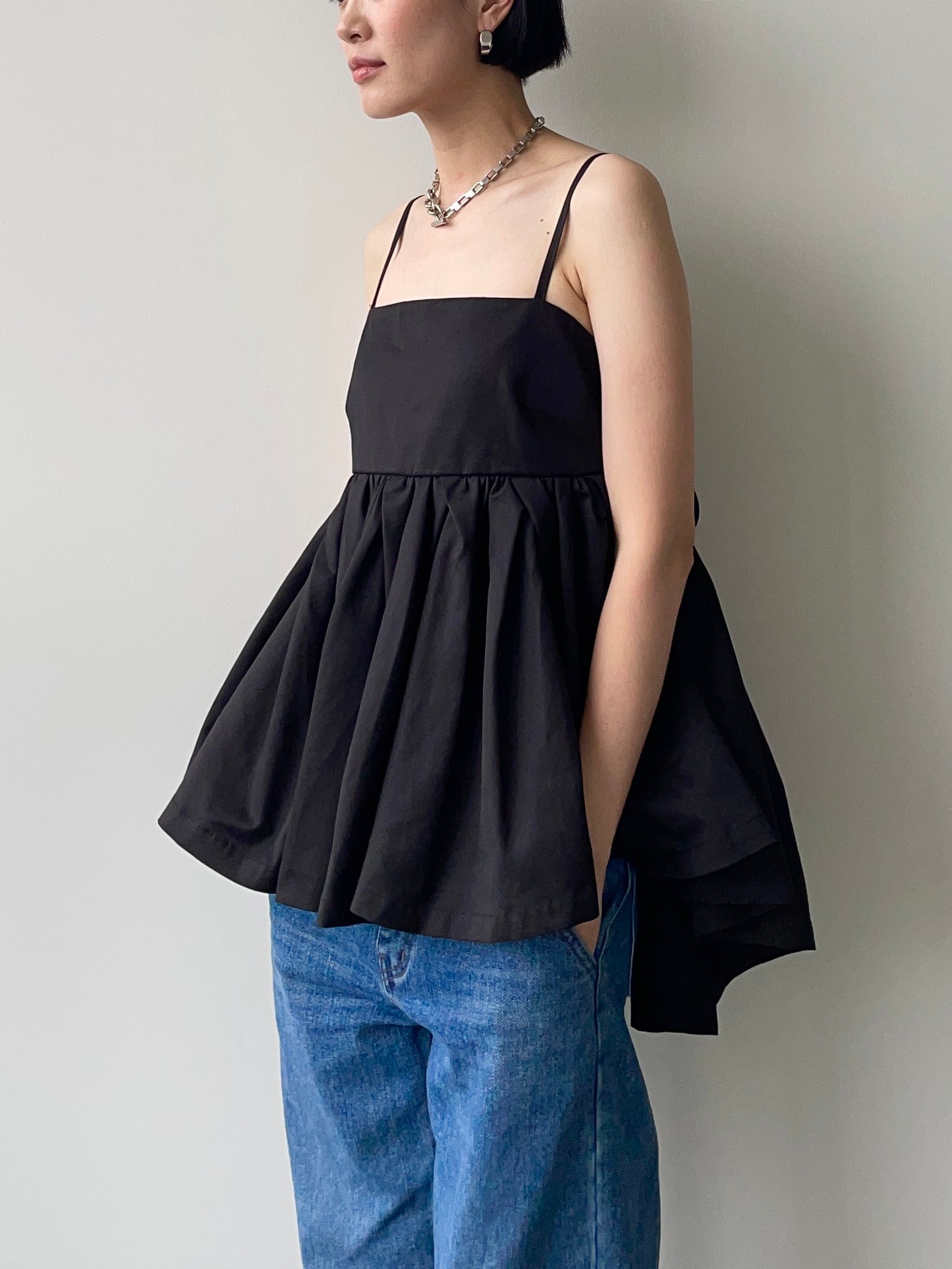 VICKY CAMI-TOPS Black