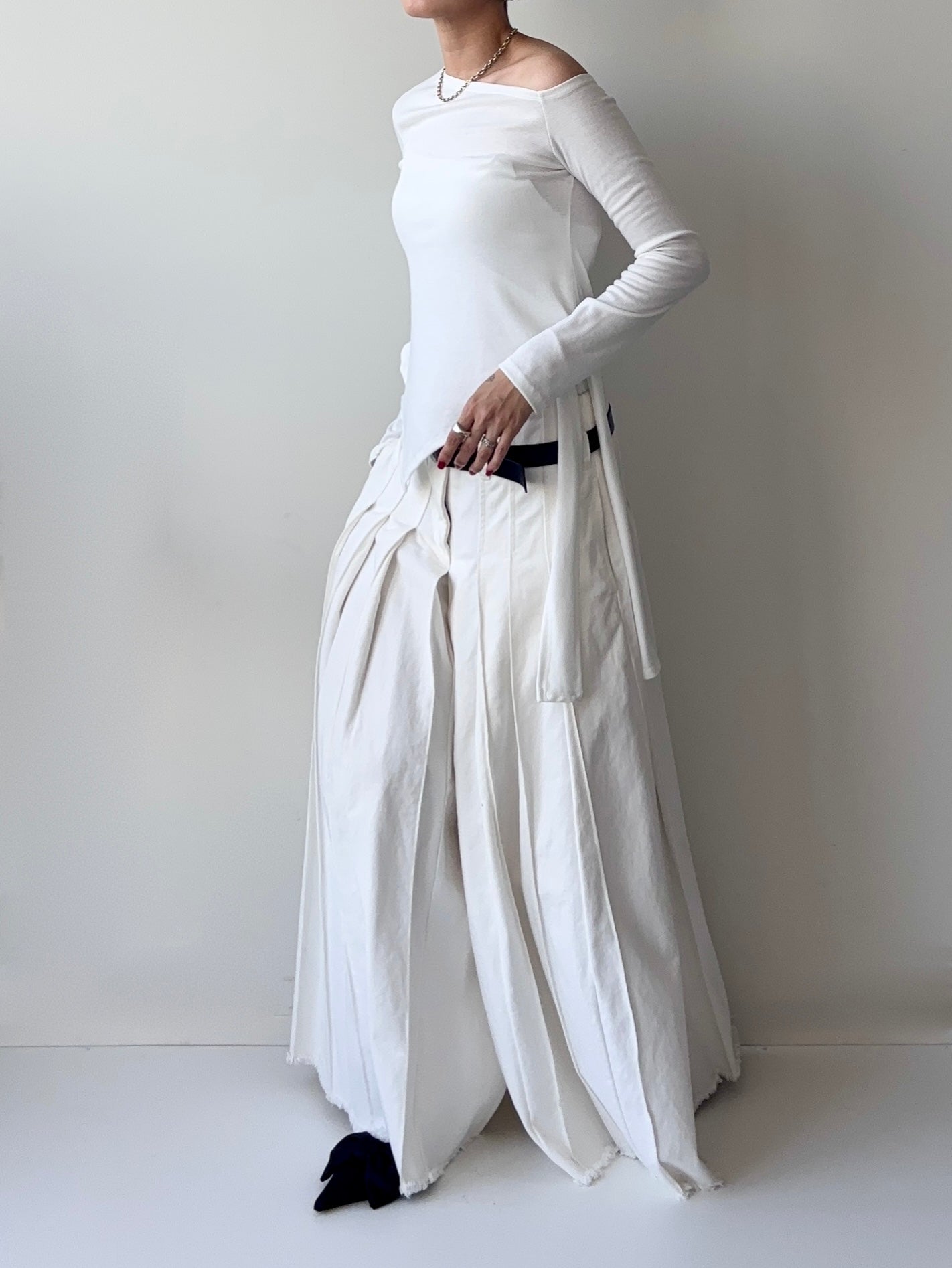 LUNA Off-Shoulder TOPS Grey 【9月24日 発送予定】 ☆早割5%~9/20まで☆Early Bird 5%OFF until September 20.