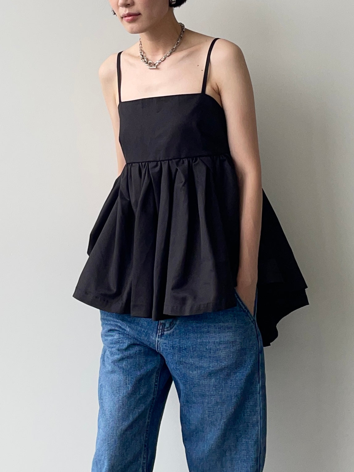 VICKY CAMI-TOPS Black