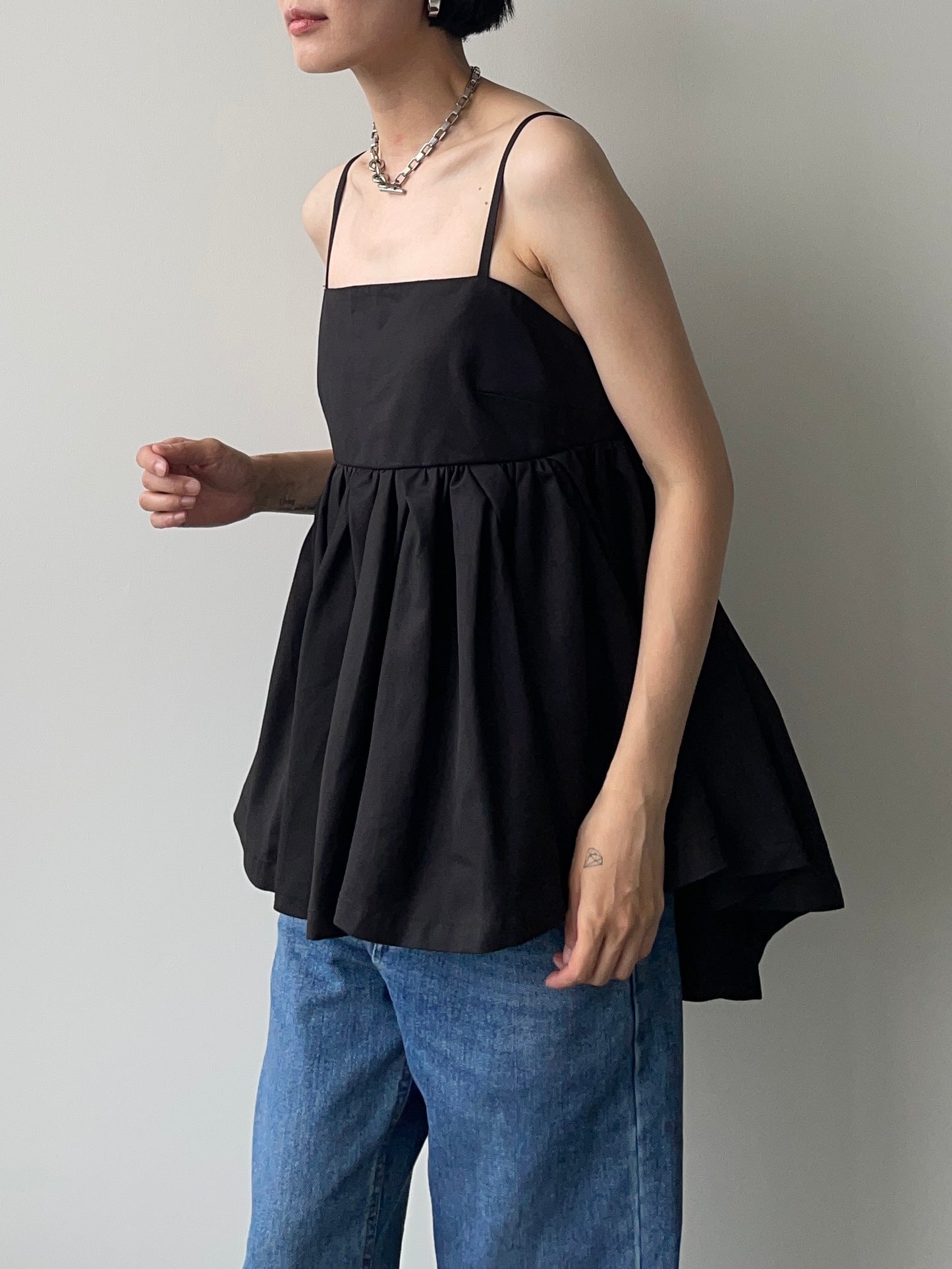 VICKY CAMI-TOPS Black
