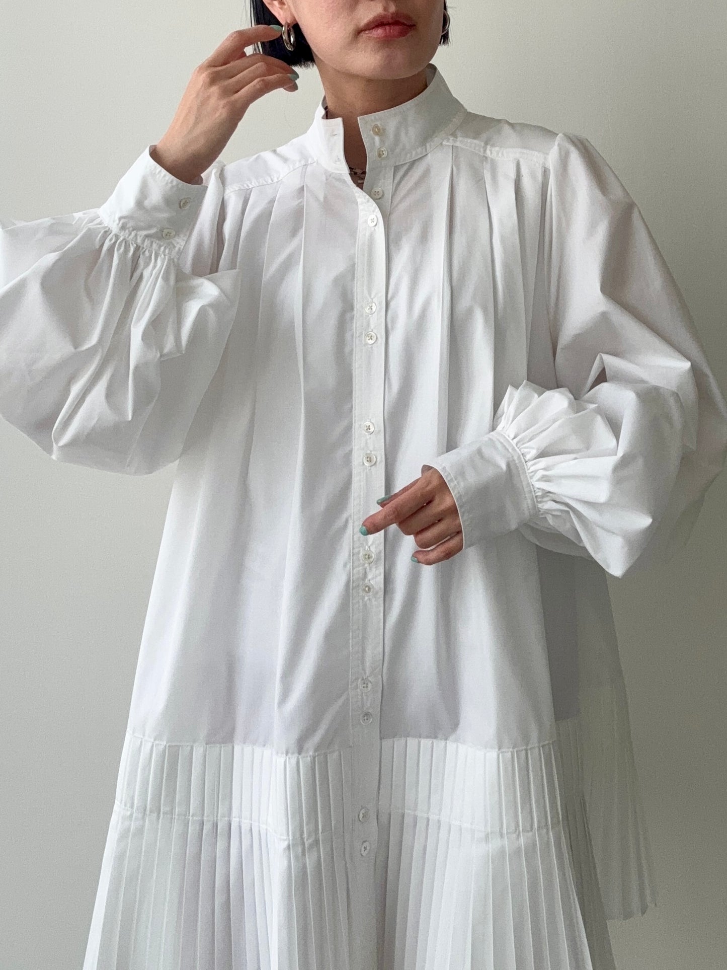 JENNY PLEATED DRESS White