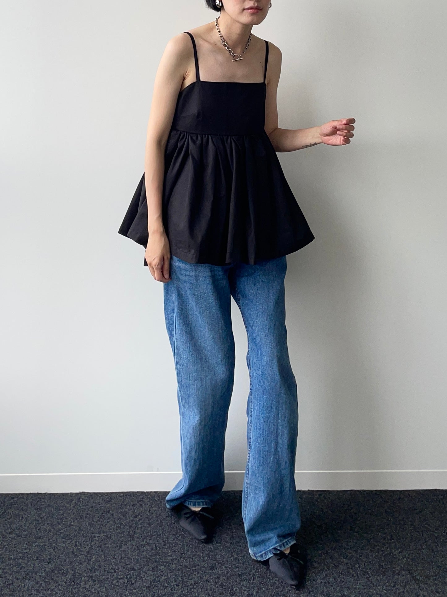 VICKY CAMI-TOPS Black
