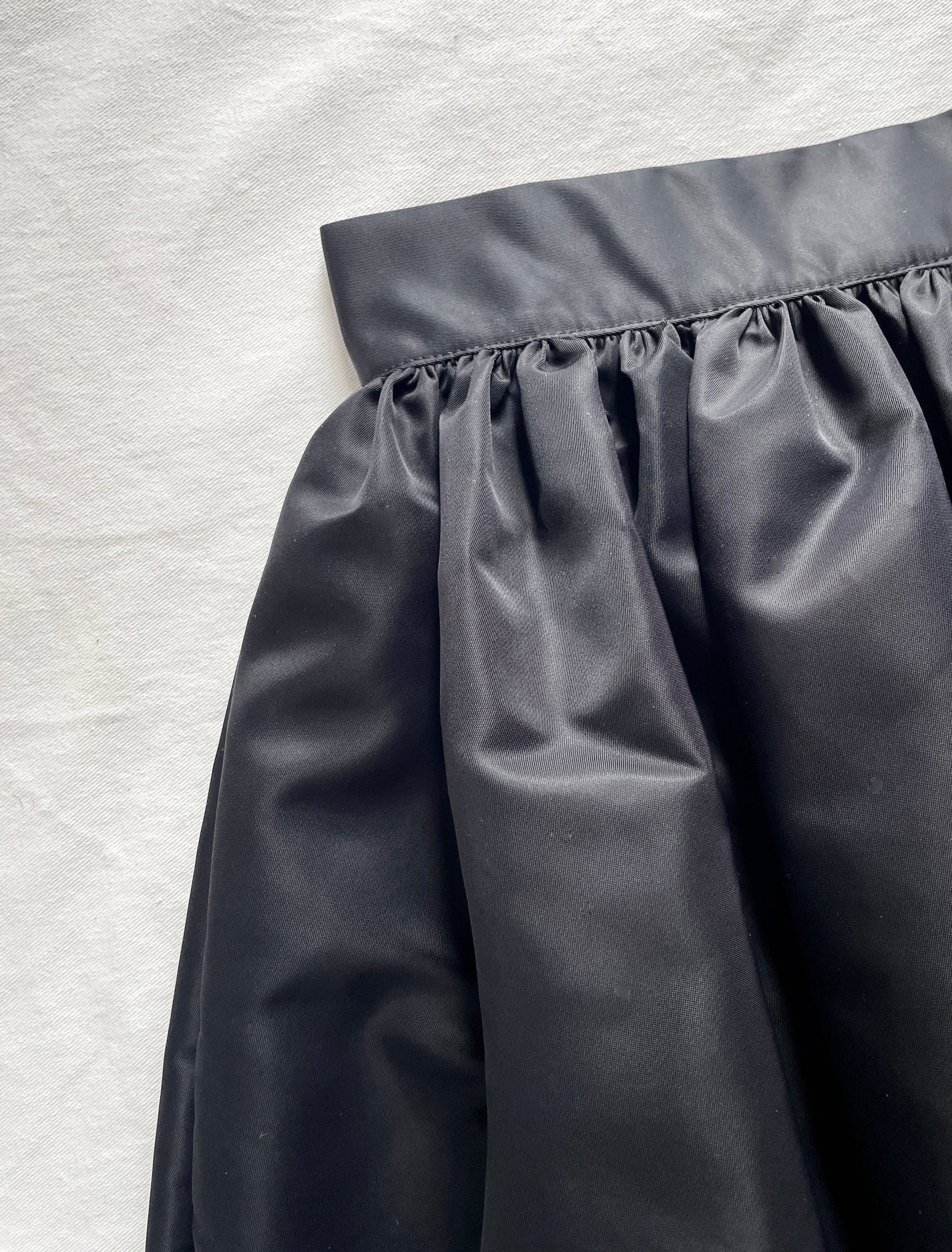DEBORAH NYLON SKIRT Black