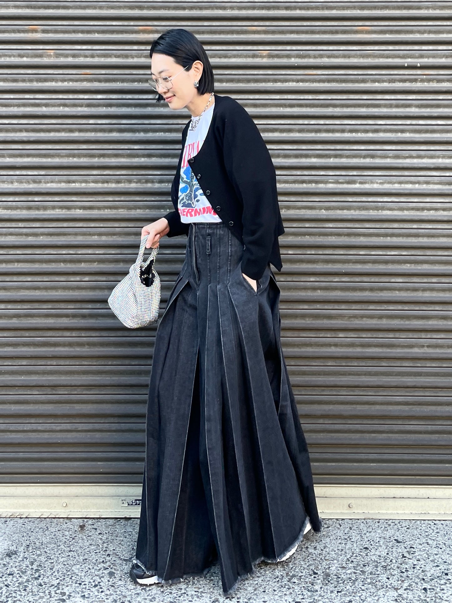 BLACK DENIM PLEATED PANTS【SELECTED ITEM】