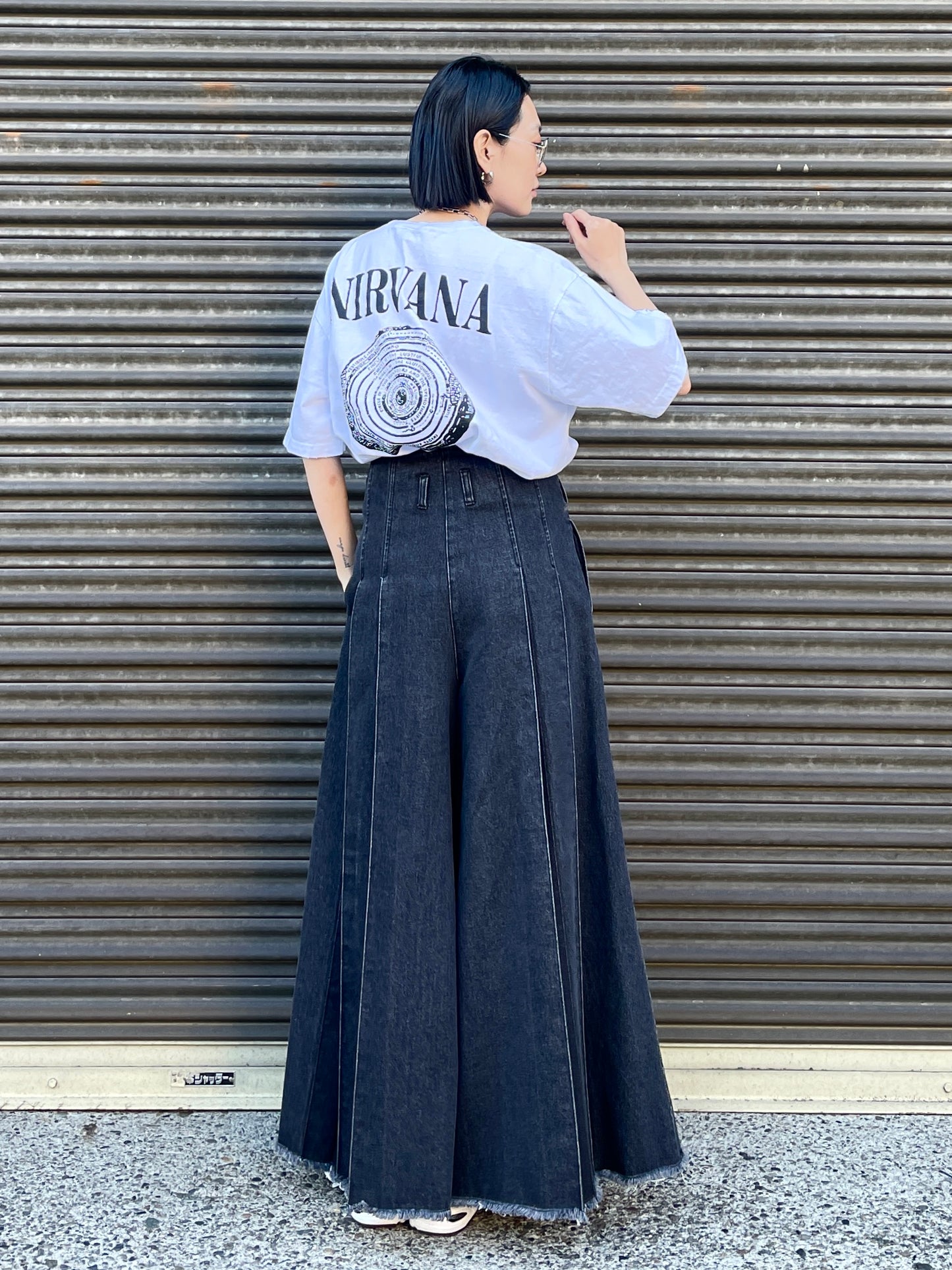 BLACK DENIM PLEATED PANTS【SELECTED ITEM】