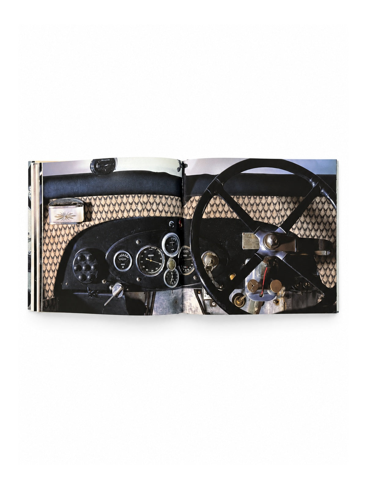 DASHBOARDS – David Holland