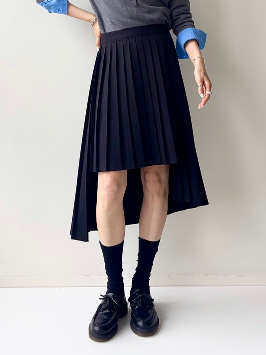 UNBALANCED PLEATED SKIRT
 black ★5/21~発送予定★ Scheduled to ship from 5/21.