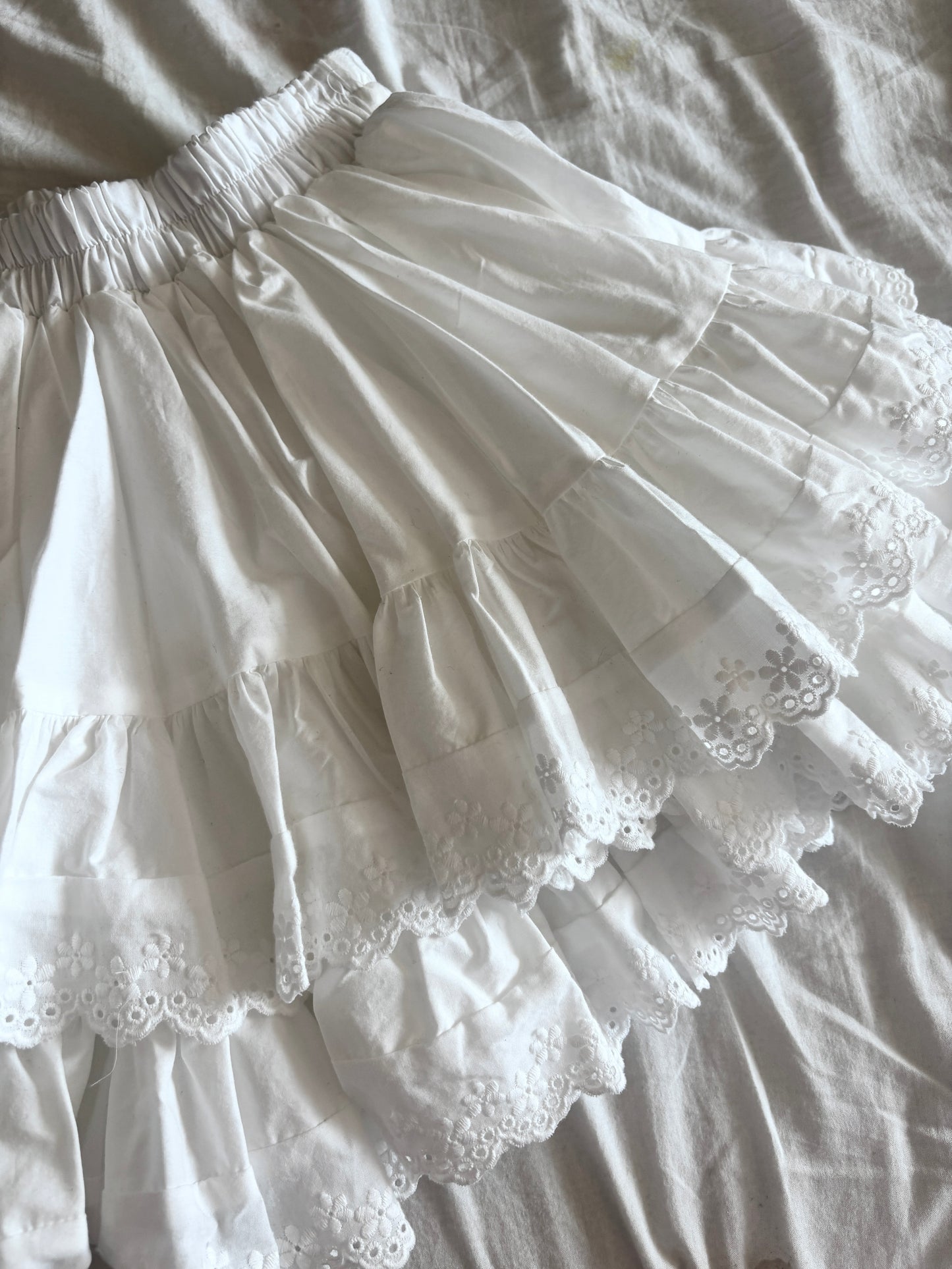 LILY LACE FRILL PANTS 【Selected Item】