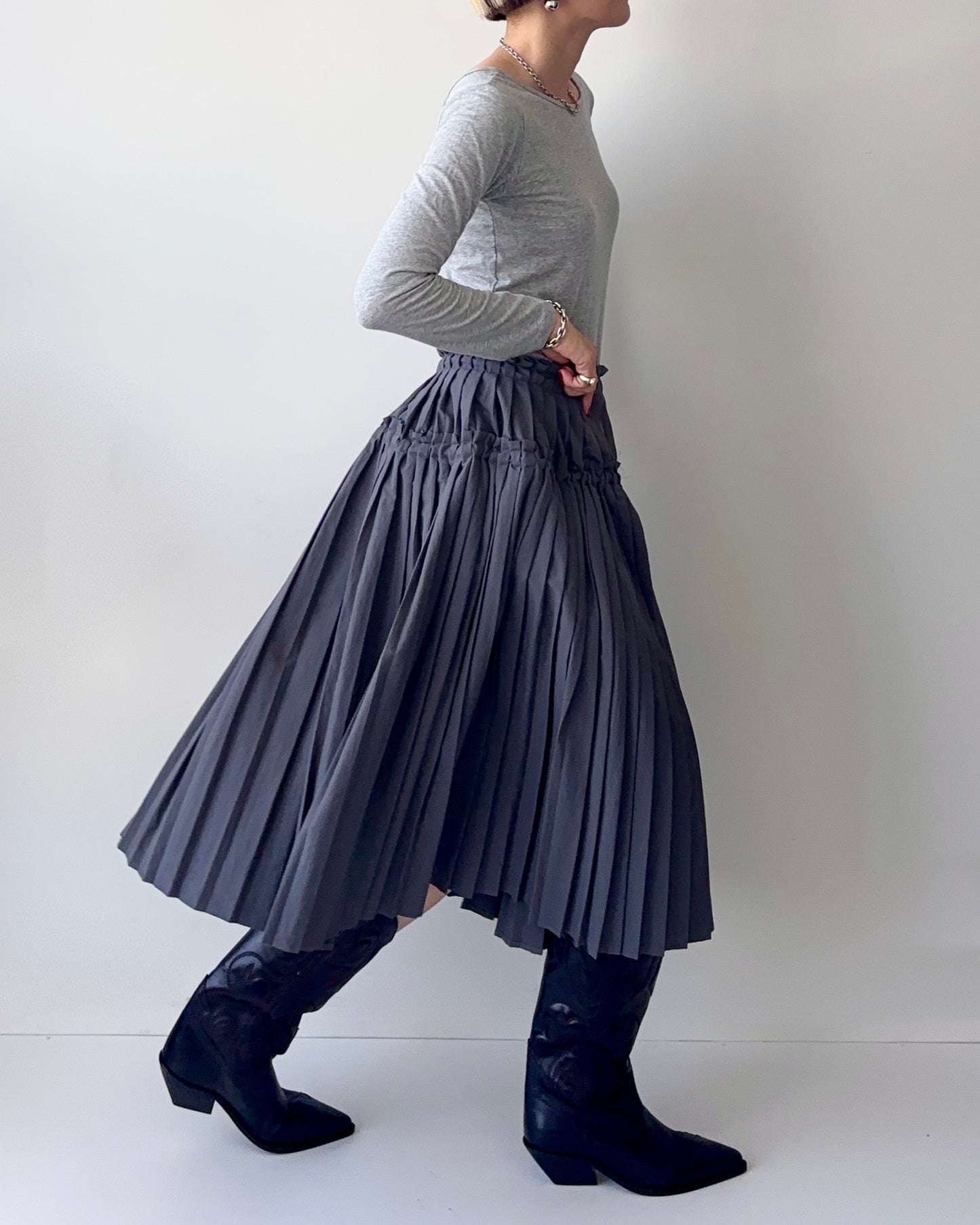 IVY Back-Open Strap TOPS Grey【9月24日(水)発送予定】☆早割5%~9/20まで☆Early Bird 5% OFF until September 20.