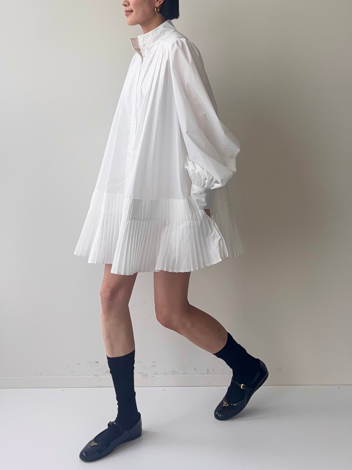 JENNY PLEATED DRESS White ★7月上旬発送予定★ Scheduled to ship on early July.