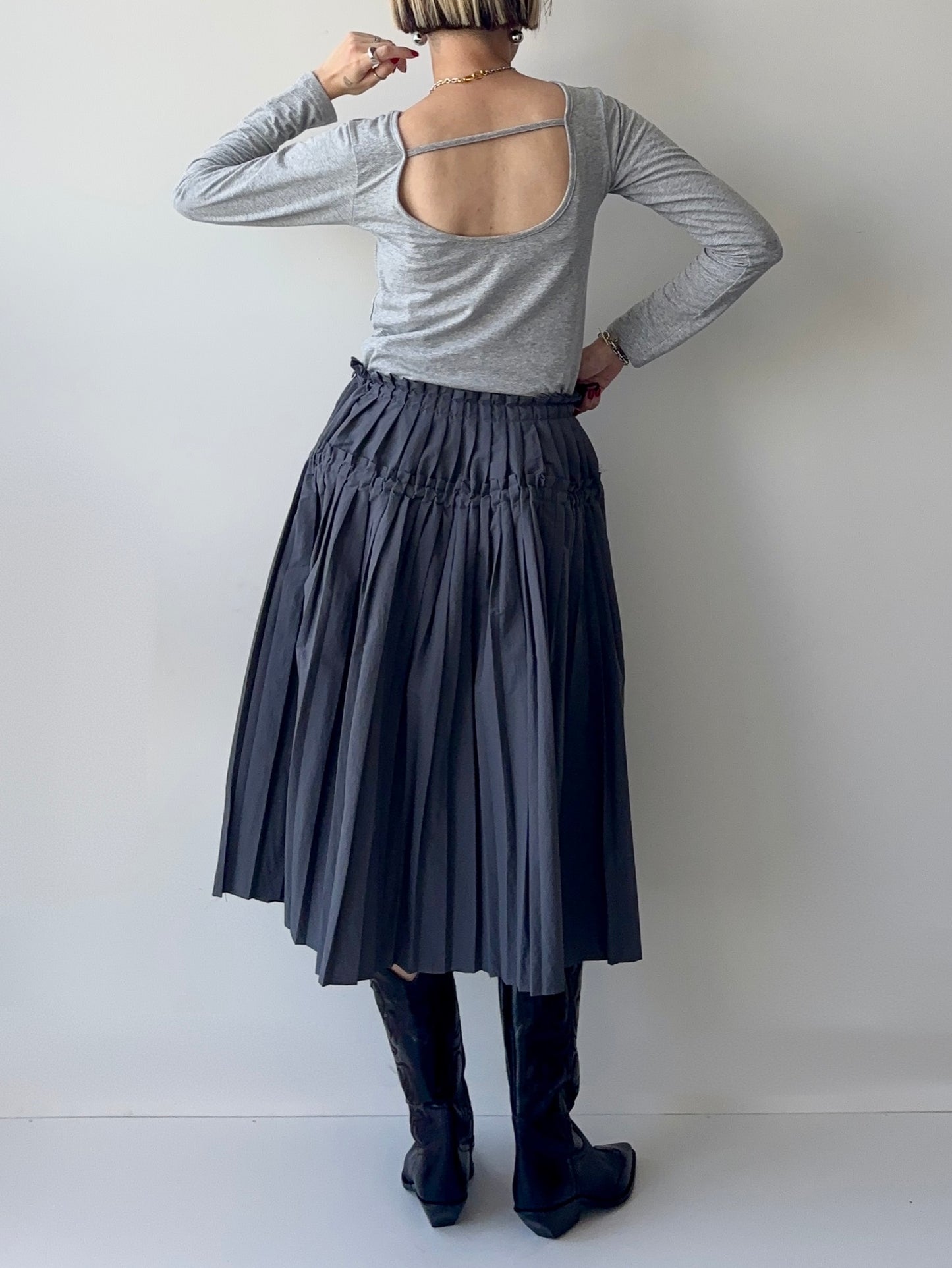 IVY Back-Open Strap TOPS Grey【9月24日(水)発送予定】☆早割5%~9/20まで☆Early Bird 5% OFF until September 20.