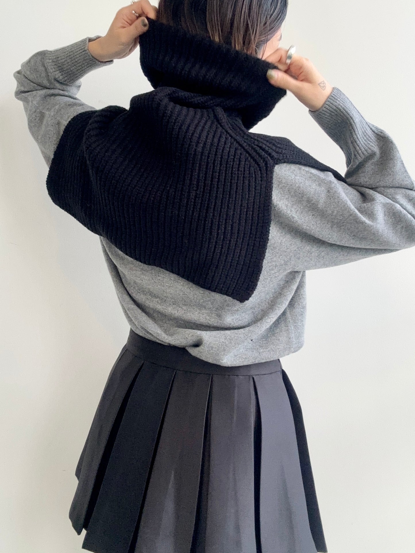 BRIT NECK WARMER Black 【UNISEX 】11/25から発送★ scheduled to ship from November 25.