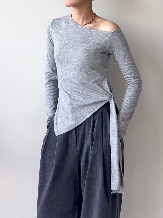 LUNA Off-Shoulder TOPS Grey【9月24日 発送予定】 ☆早割5%~9/20まで☆Early Bird  5%OFF until September 20.