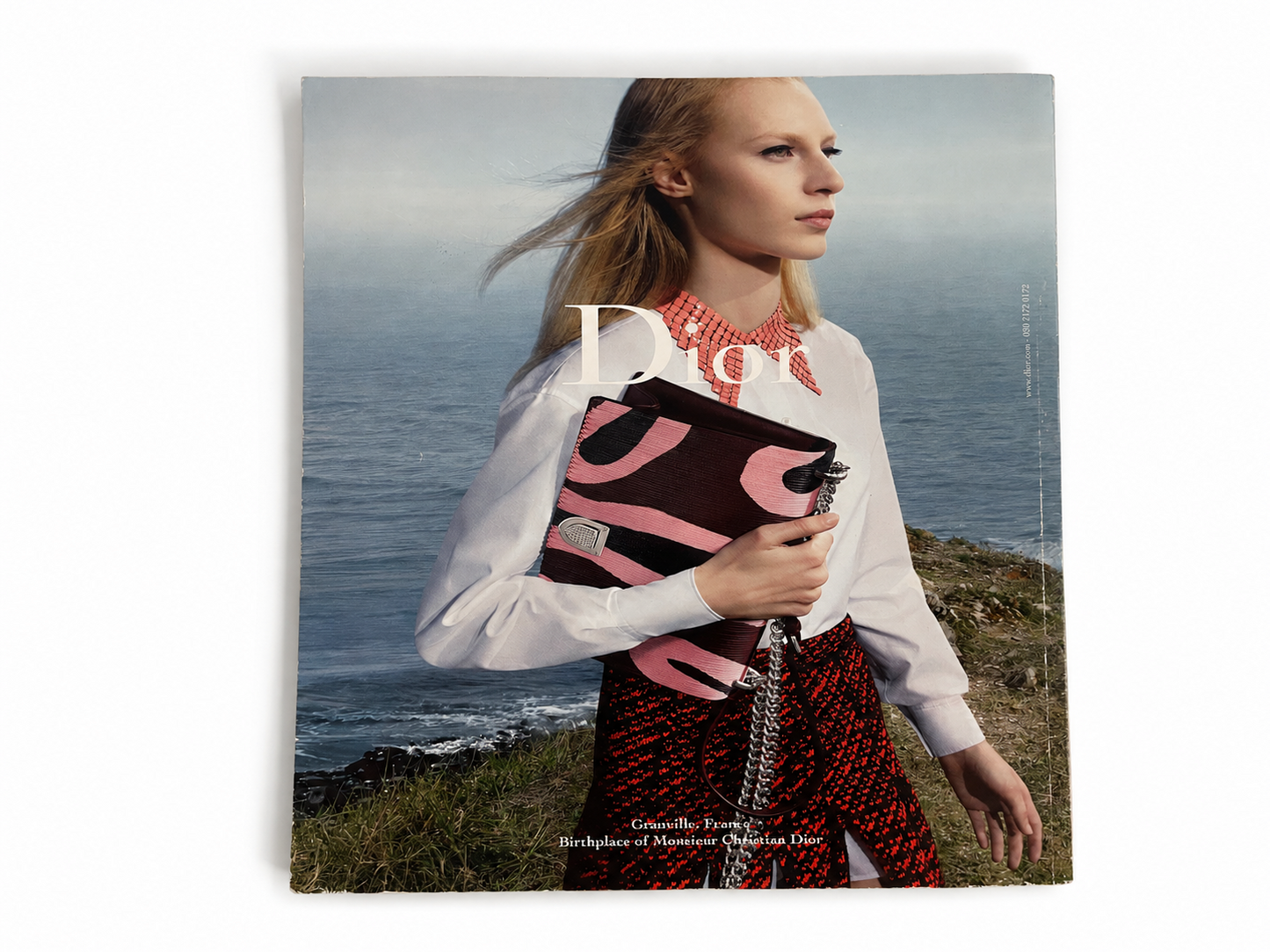 SELF SERVICE — ISSUE / GISELE COVER — image 2