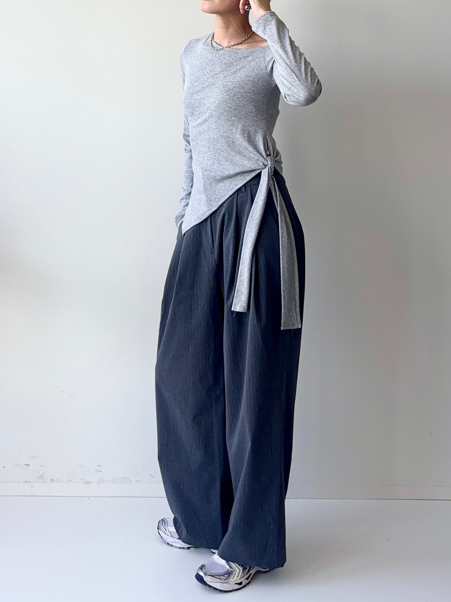 LUNA Off-Shoulder TOPS Grey【9月24日 発送予定】 ☆早割5%~9/20まで☆Early Bird  5%OFF until September 20.