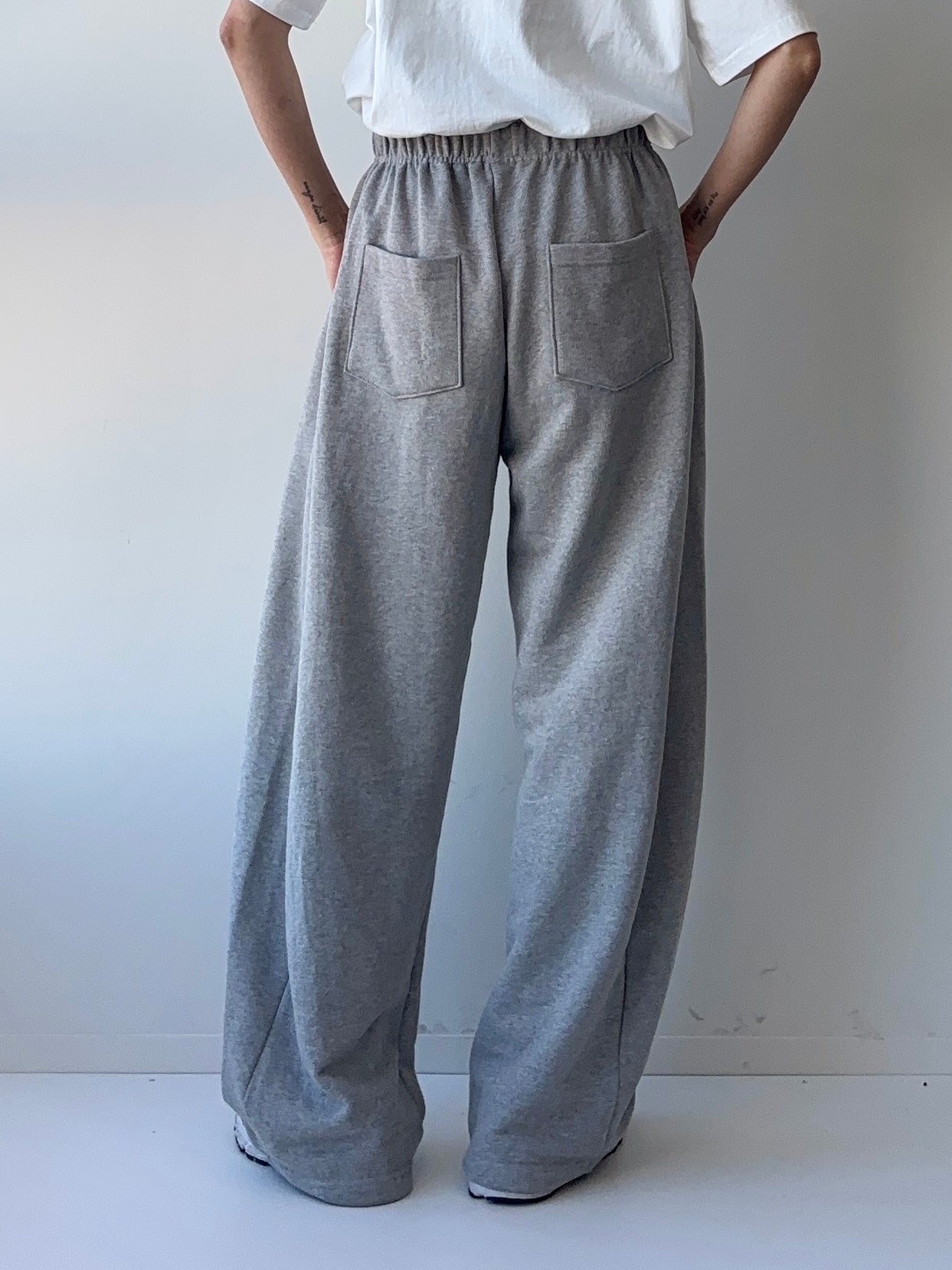 BIBI SWEAT BAGGY PANTS ★早割5%オフ 5/10まで★EARLYBIRD 5%OFF until May 10.
