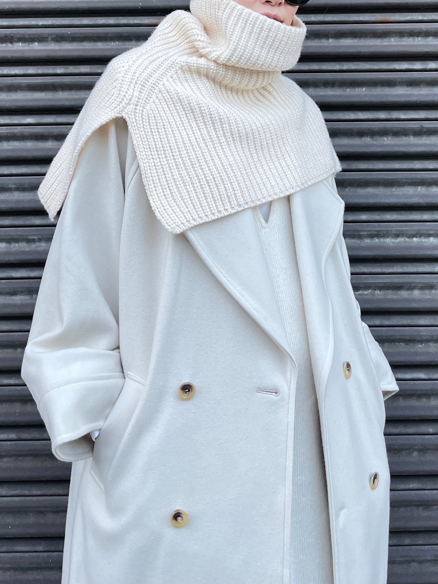 BRIT NECK WARMER White【UNISEX】